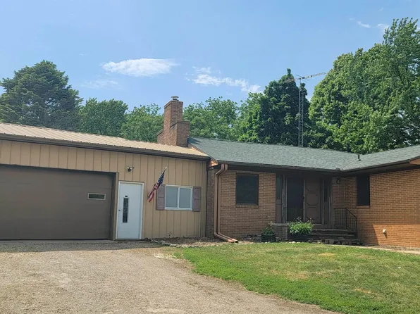 1540 220th St, Garner, IA 50438