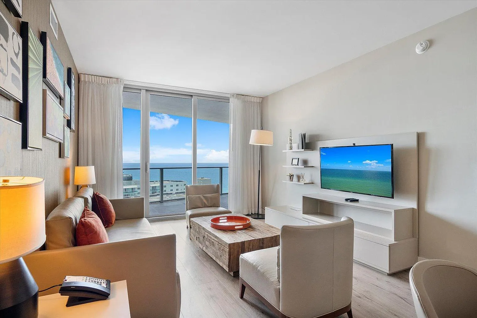 2 bed, 2.0 bath, 1184 sqft, $13,211 — Photo 1