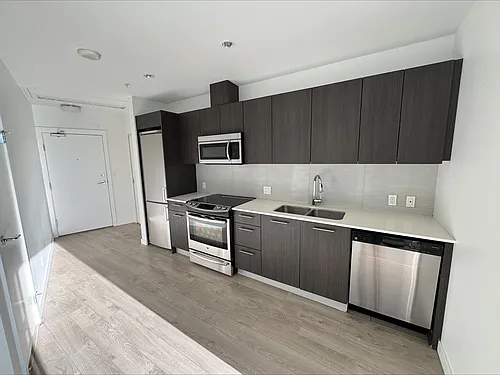 97 W Georgia St #1617 Photo 1