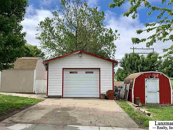 4th image of 1700 O St