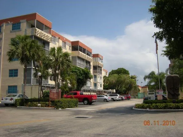 410 NW 68th Avenue #301, Plantation, FL 33317