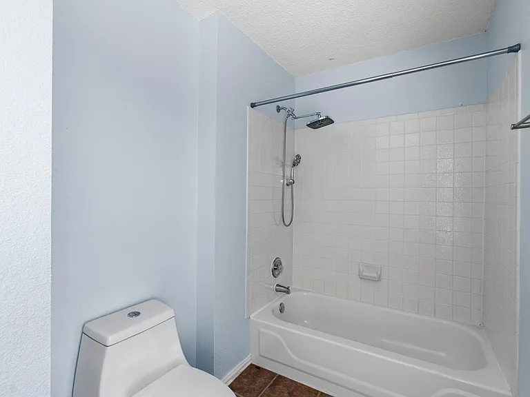 1704 Matagorda Dr — Photo 25