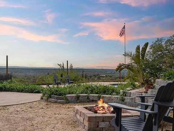 2nd image of 8470 Horseshoe Hill Rd