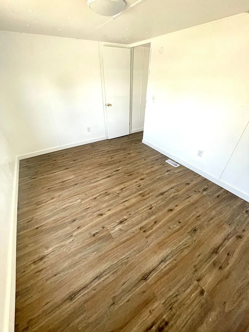Newly Renovated 3 Bed/2 Bath Mobile Home for Rent Idaho Falls, Idaho — Photo 4