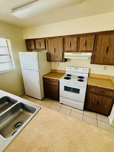 4171 David Drive — Photo 3