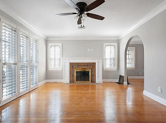 3rd image of 3734 W 59th Pl