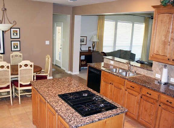 4th image of 1852 Calloway Ln
