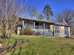 611 Harmon Ln, Lenoir City, TN 37771