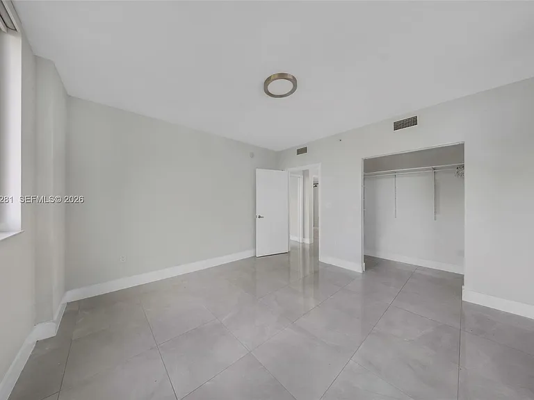 2775 NE 187th St #318 — Photo 18