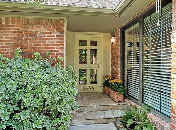 2nd image of 5844 Elderwood Dr
