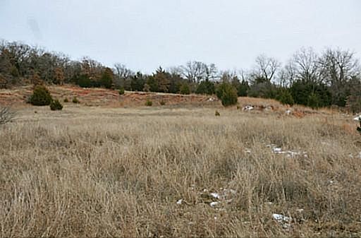 4th image of 3 N Indian Meridian #164