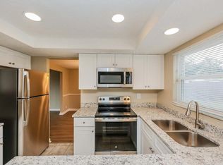 1703 Village Ct, Brandon, FL 33511