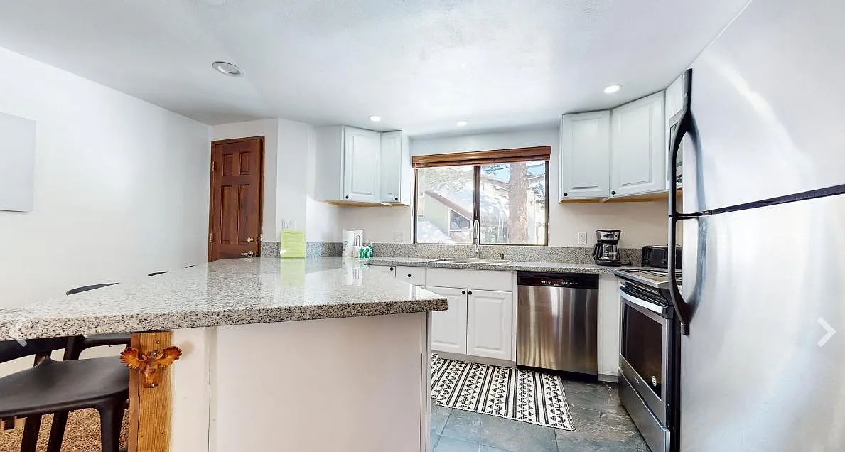2 bed, $5,200 — Photo 2