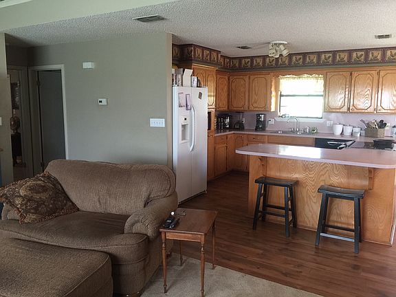 2nd image of 167 Pecan Meadows Dr