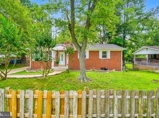 5630 Fisher Rd, Temple Hills, MD 20748