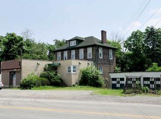 1924 Universal Rd, Penn Hills, PA 15235