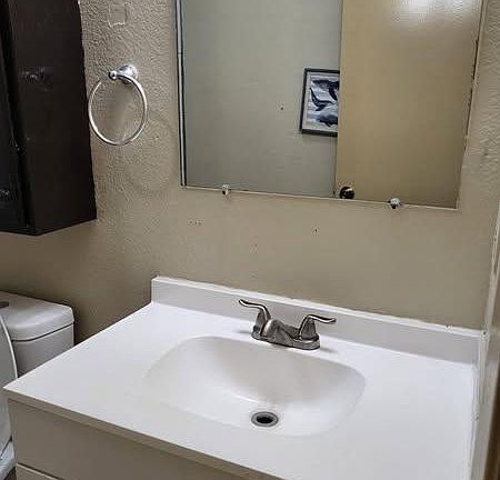 Unit Photo
