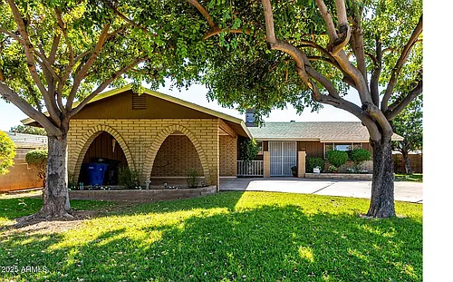 518 N Cheri Lynn Dr Photo 1