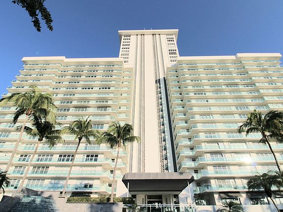 3rd image of 3900 Galt Ocean Drive #412