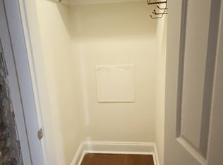 1510 Pine St APT 1R, Philadelphia, PA 19102