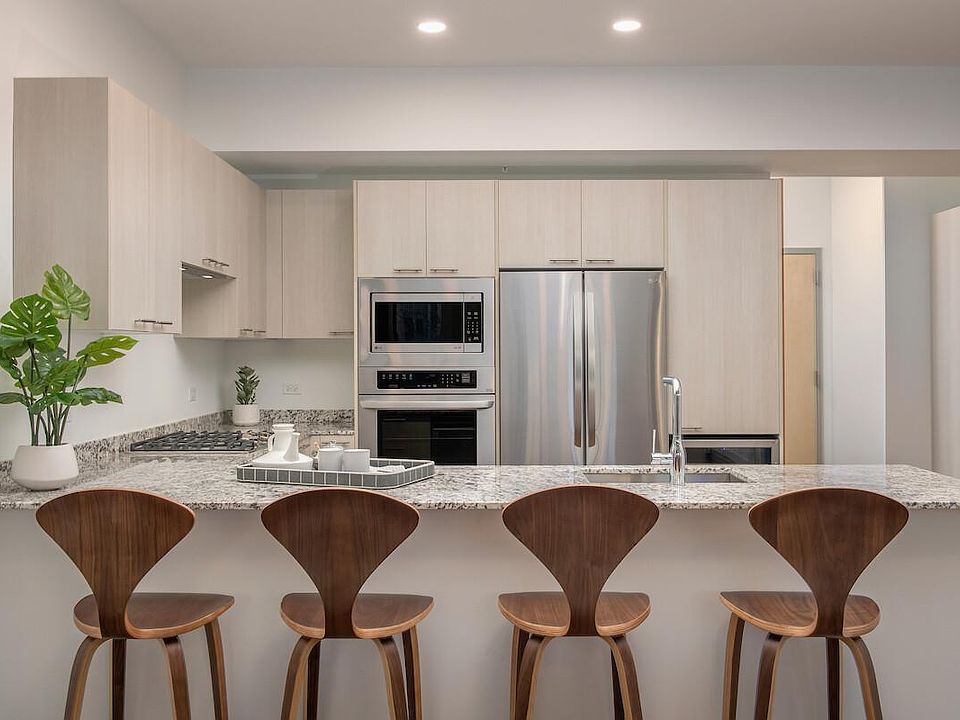 1st image of 3500 N Broadway St #311