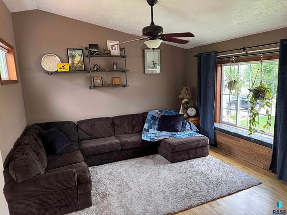 5th image of 5813 W Teem St