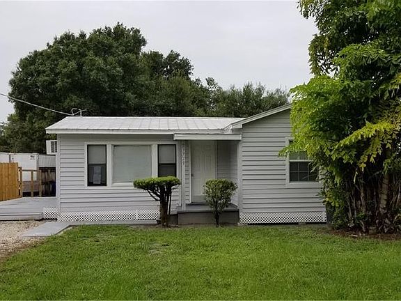 2nd image of 27729 Tennessee St
