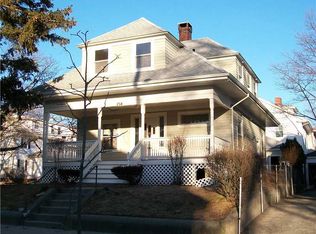 254 Hamilton St, Providence, RI 02907