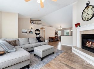 643 W Calderwood St, Meridian, ID 83642