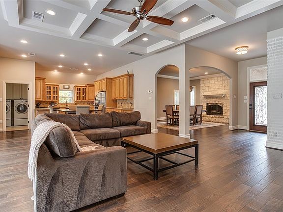 3rd image of 1357 Cross Timber Dr