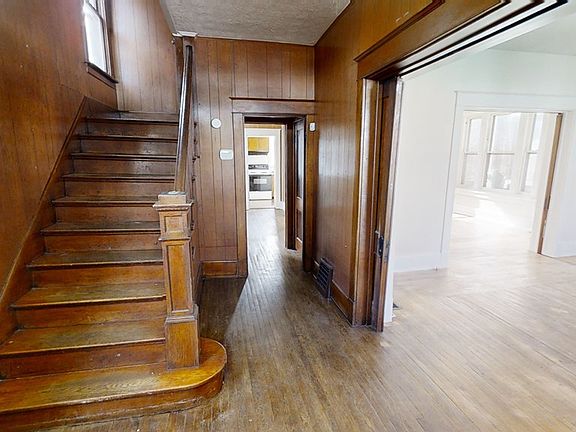 3rd image of 1738 5th St