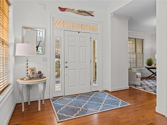 5th image of 7 Divot Ldg