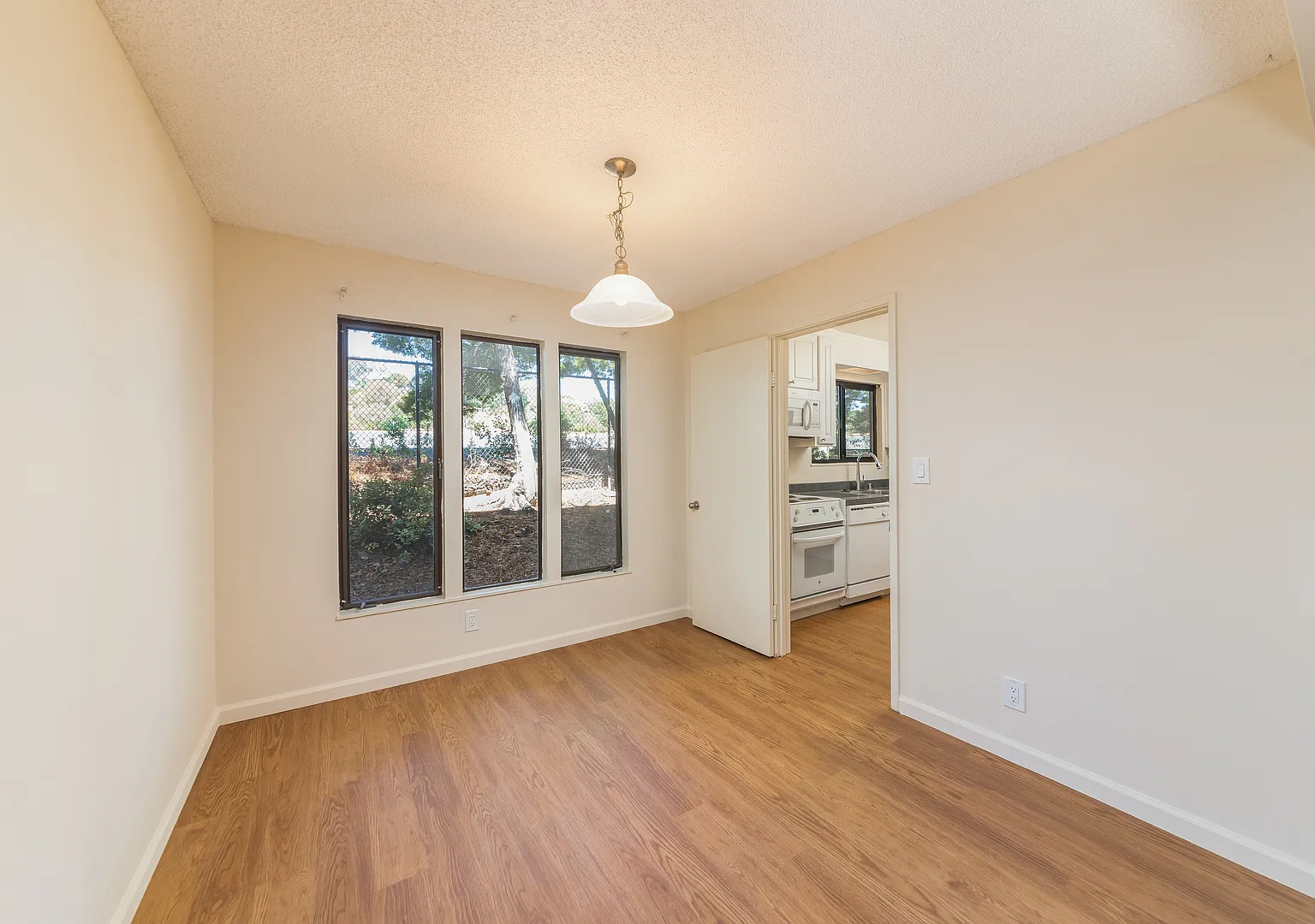 Camelback North Apartments CNM — Photo 3