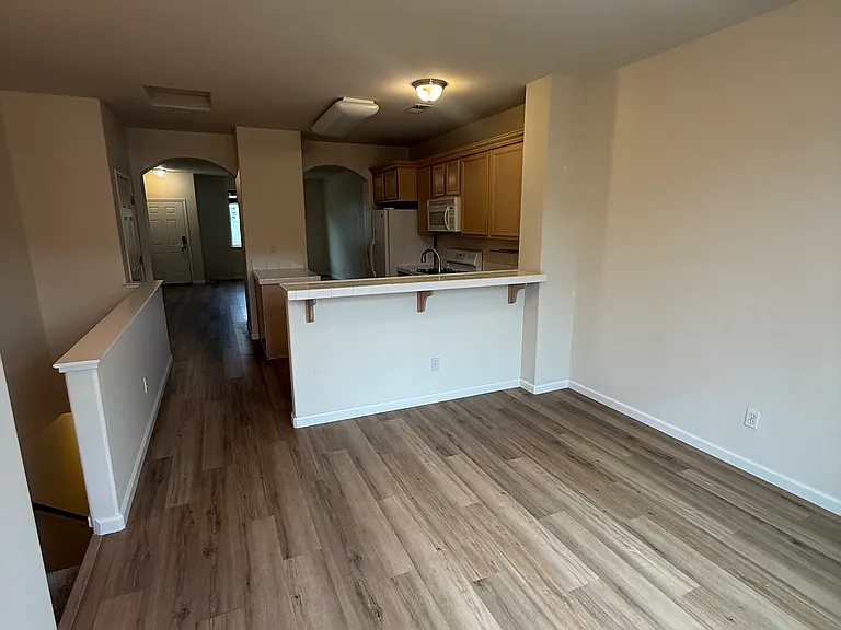 645 Madeline Jane Ln — Photo 5