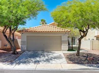 1017 Olvera Way, Las Vegas, NV 89128