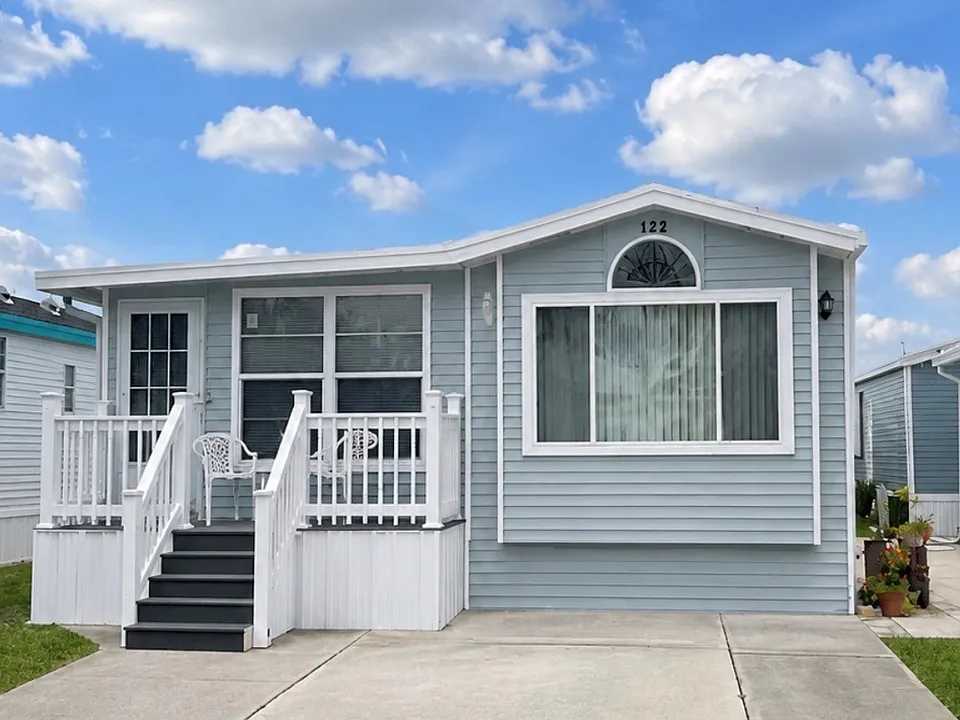 122 Caravan Cir