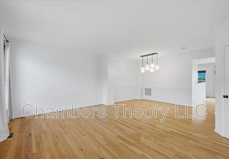 42693 Rolling Rock Sq — Photo 5