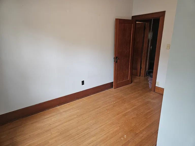 416 Hassan St SE — Photo 14
