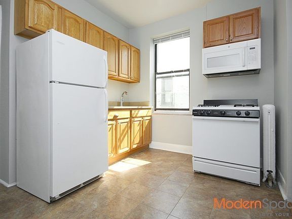 3rd image of 32-15 34th St #1L
