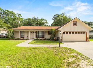 5420 Highland Rd, Mobile, AL 36693