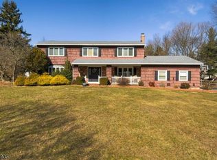 111 Flanders Dr, Hillsborough, NJ 08844