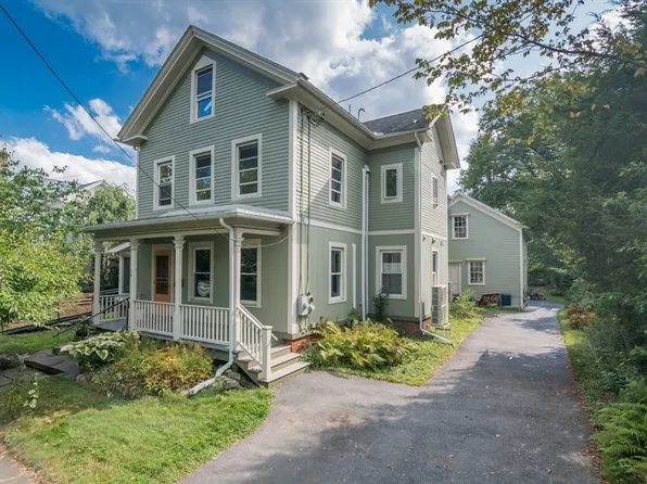 25 Munroe St, Northampton, MA 01060