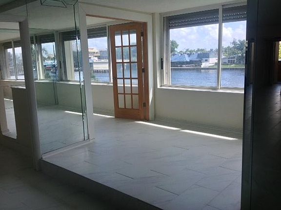 2nd image of 3100 NE 49th St APT 202