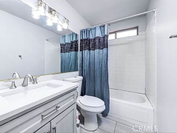 3rd image of 2604 Sandstone Ct