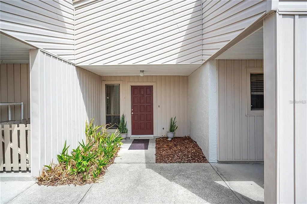 2 bed, 2.0 bath, 1080 sqft, $1,500 — Photo 2