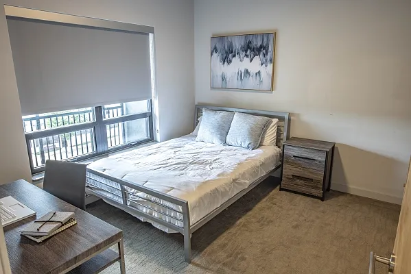 302 S 1st St #411 — Photo 11