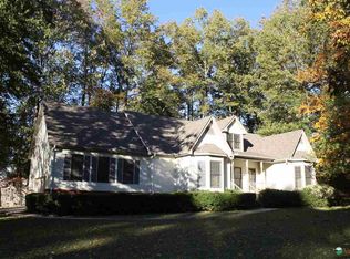 94 Quailwood Ln SE, Decatur, AL 35603