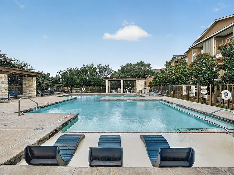 Residences At Panther Hollow — Photo 20