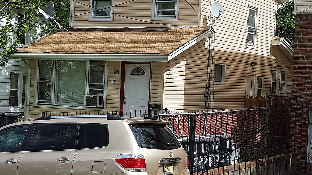 12 Herpers St photo 1