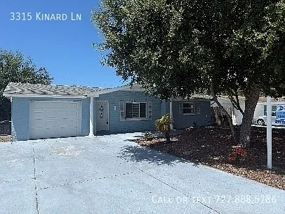 2 bed, 1.0 bath, 848 sqft, $1,595 — Photo 2